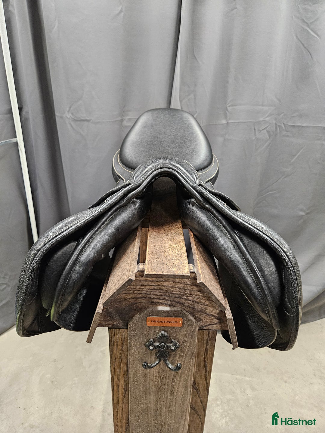 Sadlar hästutrustning till salu: Bates Elevation DS Plus, 17,5/W i Gällivare - Annons 2