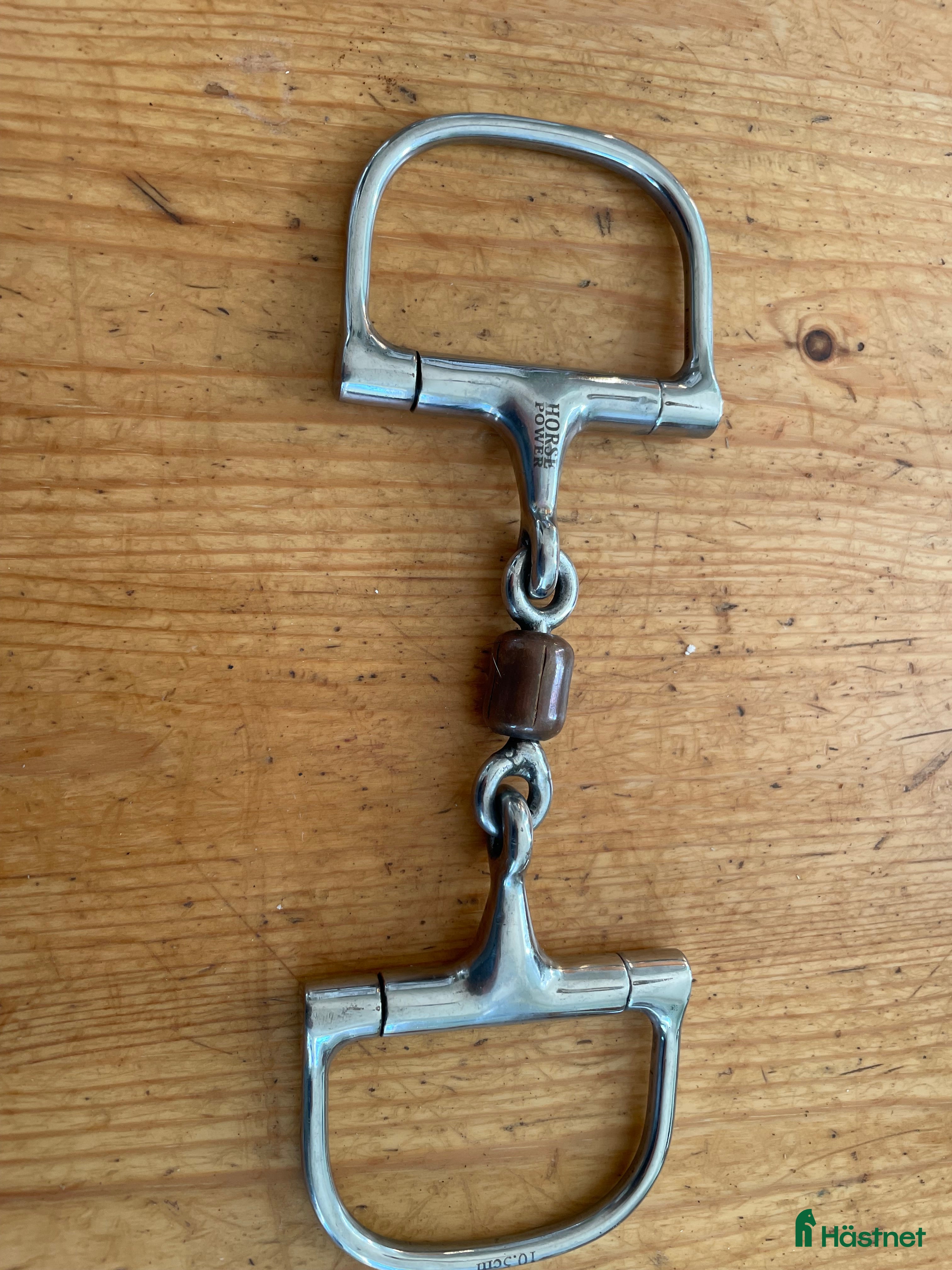 Bett hästutrustning till salu: Tredelat  i Ösmo - Annons 21