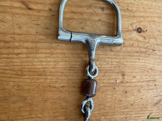 Bett hästutrustning till salu: Tredelat i Ösmo - Annons 10