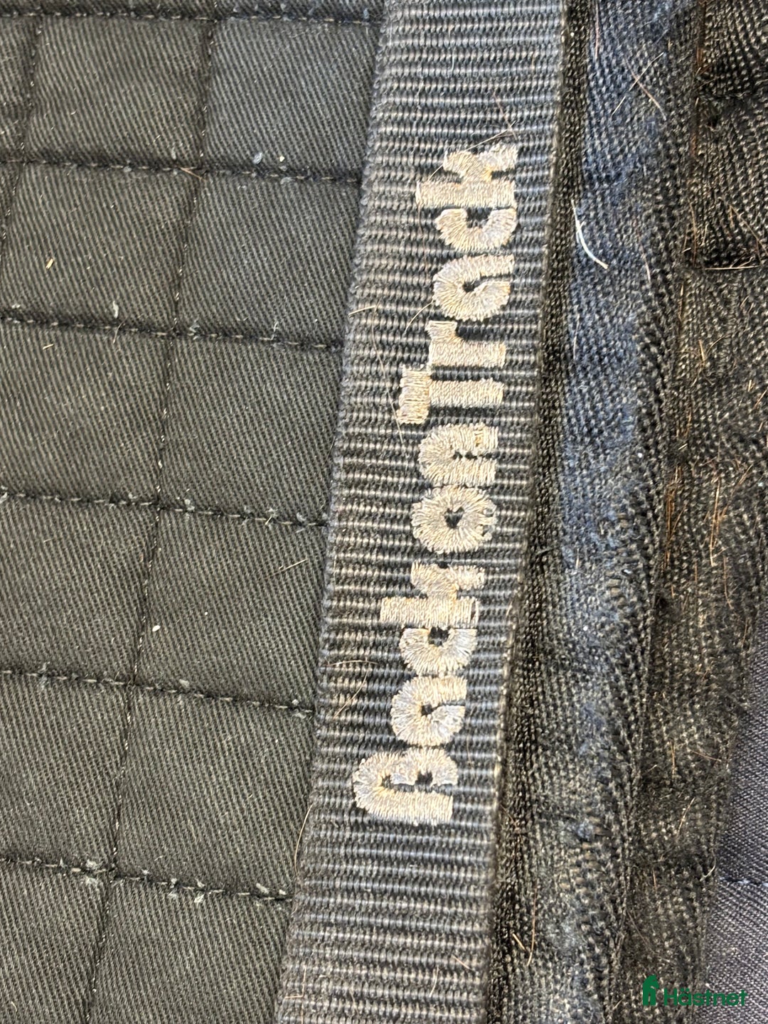 Schabrak & Vojlockar hästutrustning till salu: 10 schabrak säljes tillsammans  i Brottby - Annons 6