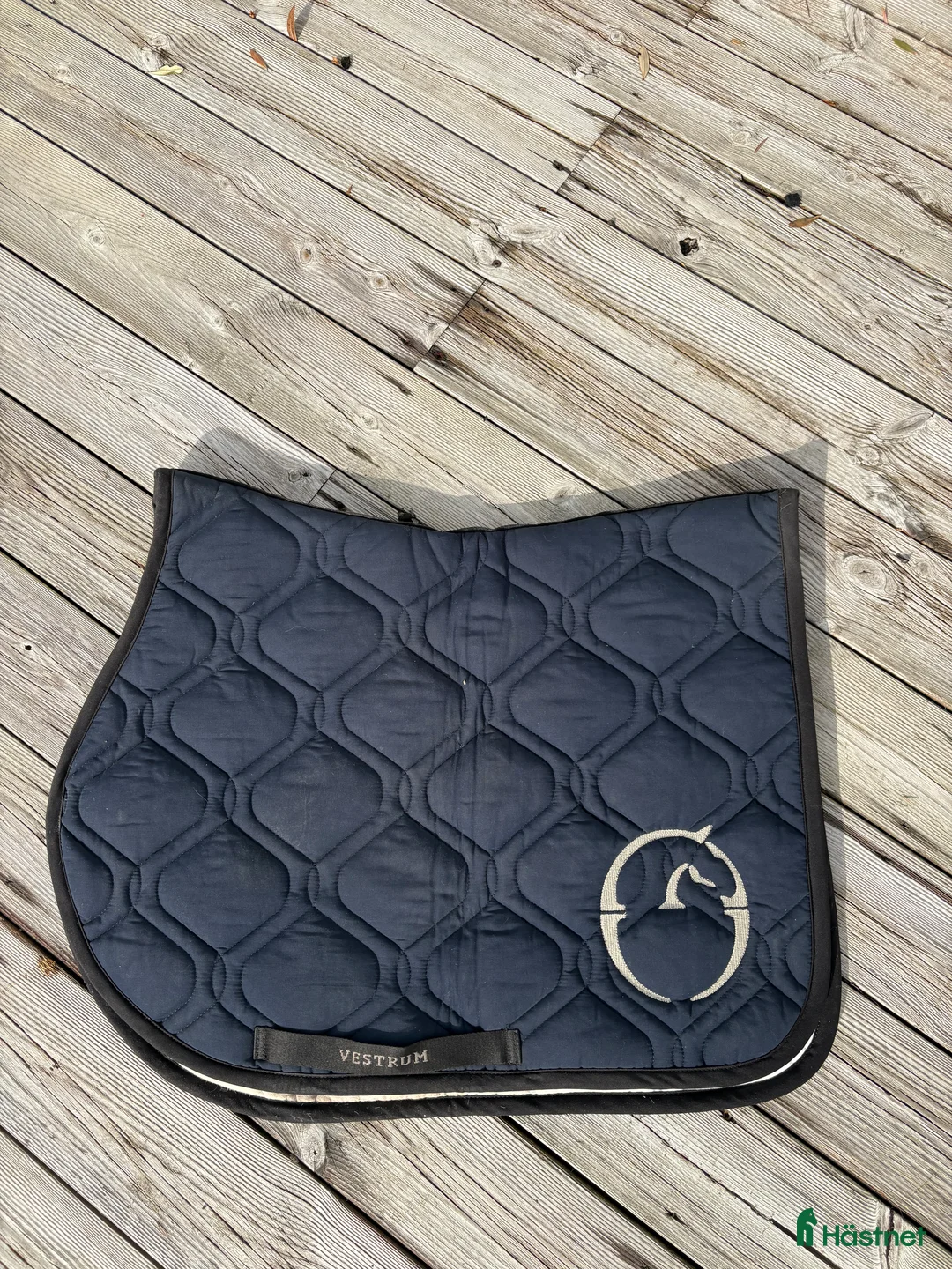 Schabrak & Vojlockar hästutrustning till salu: Vestrum Schabrak - Annons 2