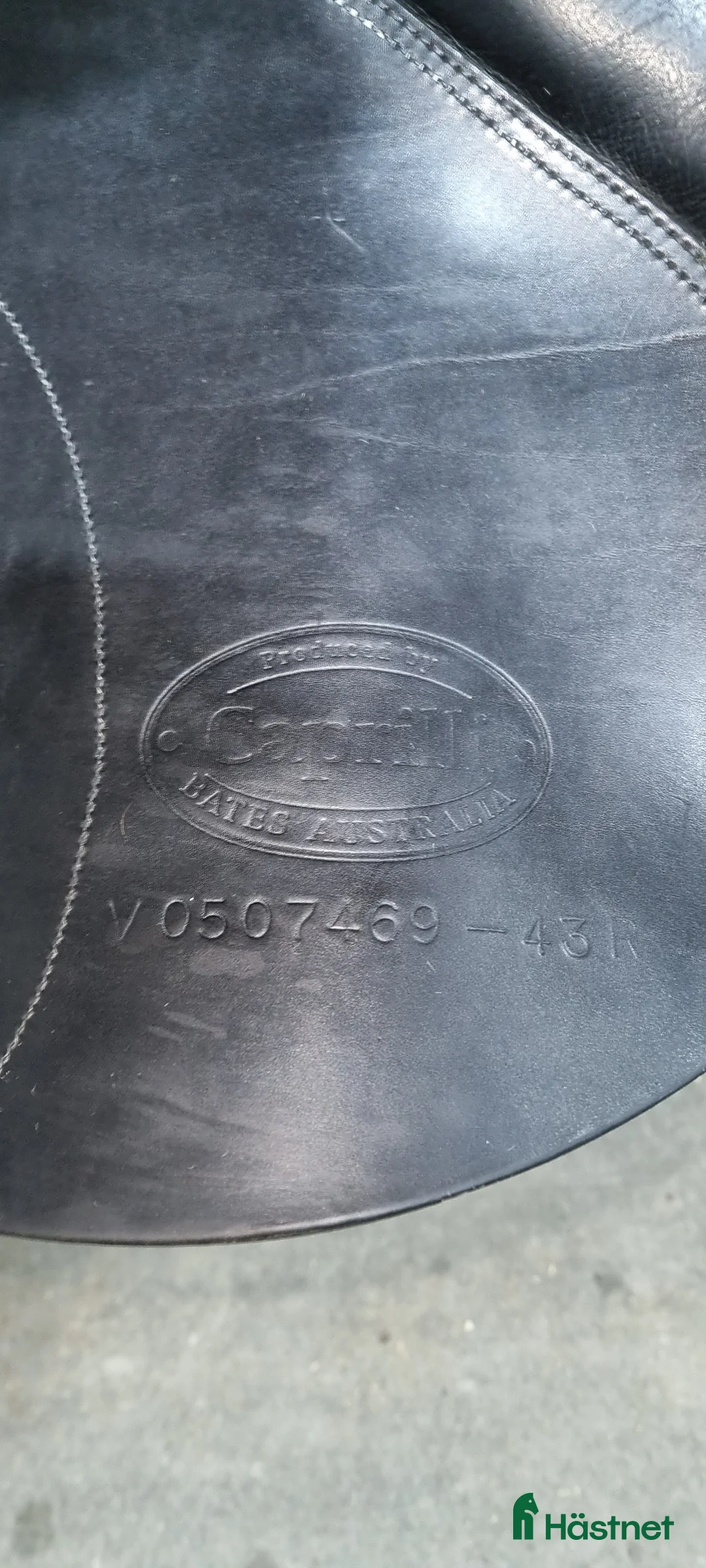 Sadlar hästutrustning till salu: Bates Caprilli  i Oskarshamn - Annons 6