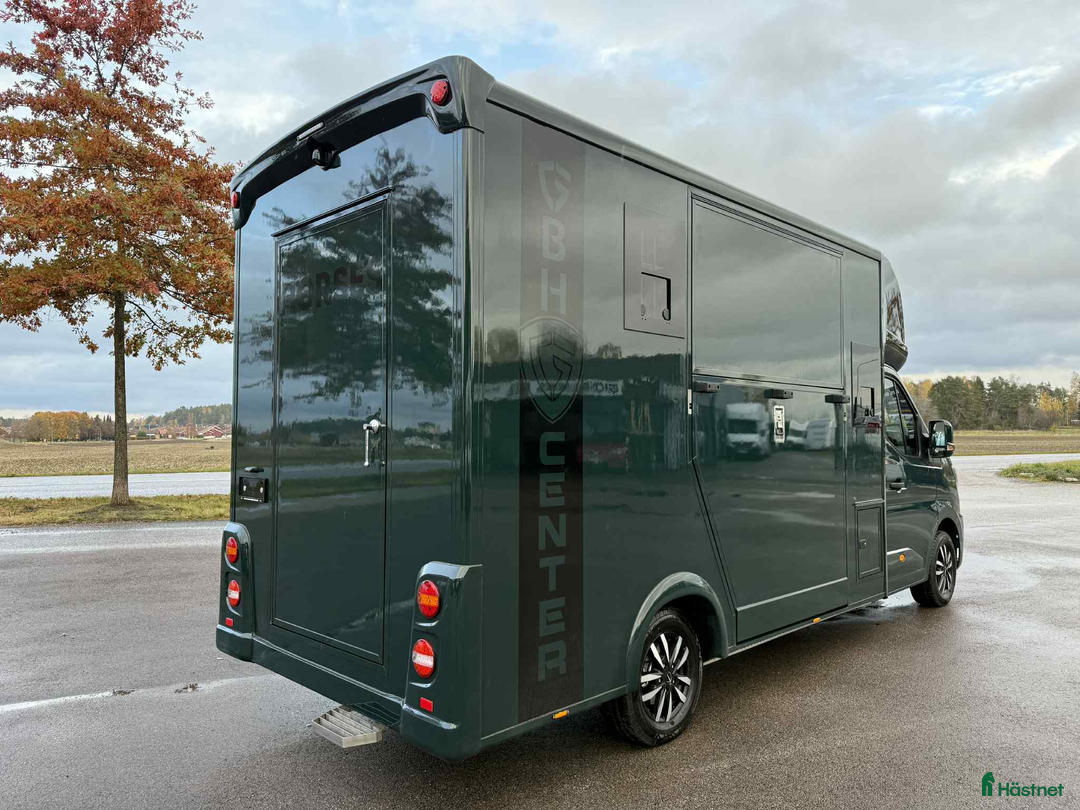 Hästlastbilar  fordon & transport till salu: NORDIC HORSE 5 STUTERI *HÖG LASTVIKT* i Köping - Annons 4