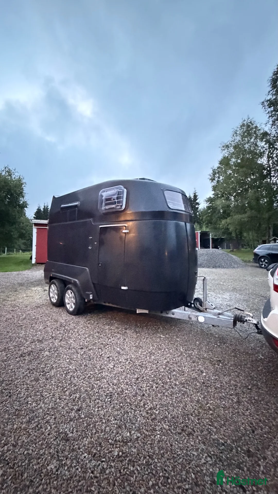 Hästtransporter  fordon & transport till salu: Rymlig, hög lastvikt, nyrenoverad - Annons 10
