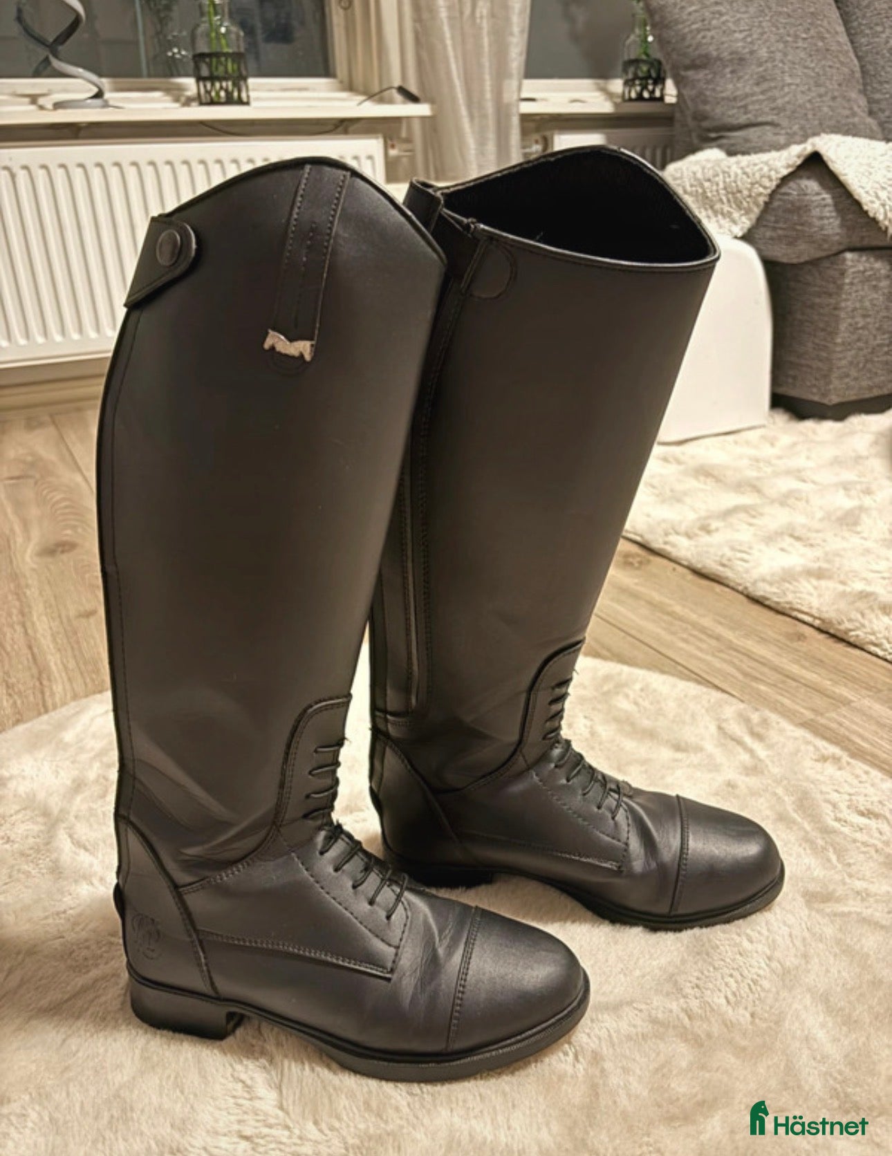 Ridstövlar ryttarutrustning till salu: Ridstövlar  i Upplands Väsby - Annons 1