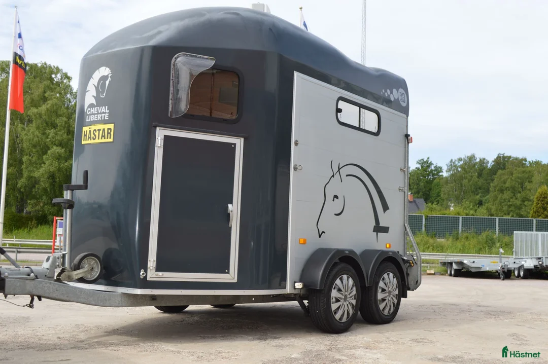 Hästtransporter  fordon & transport till salu: Cheval Liberté Gold 3 2021 1360 kg  - Annons 2