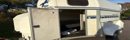 Hästtransporter  fordon & transport till salu: Star Trailer Safir - Hästtransport i Storvreta - Annons 2