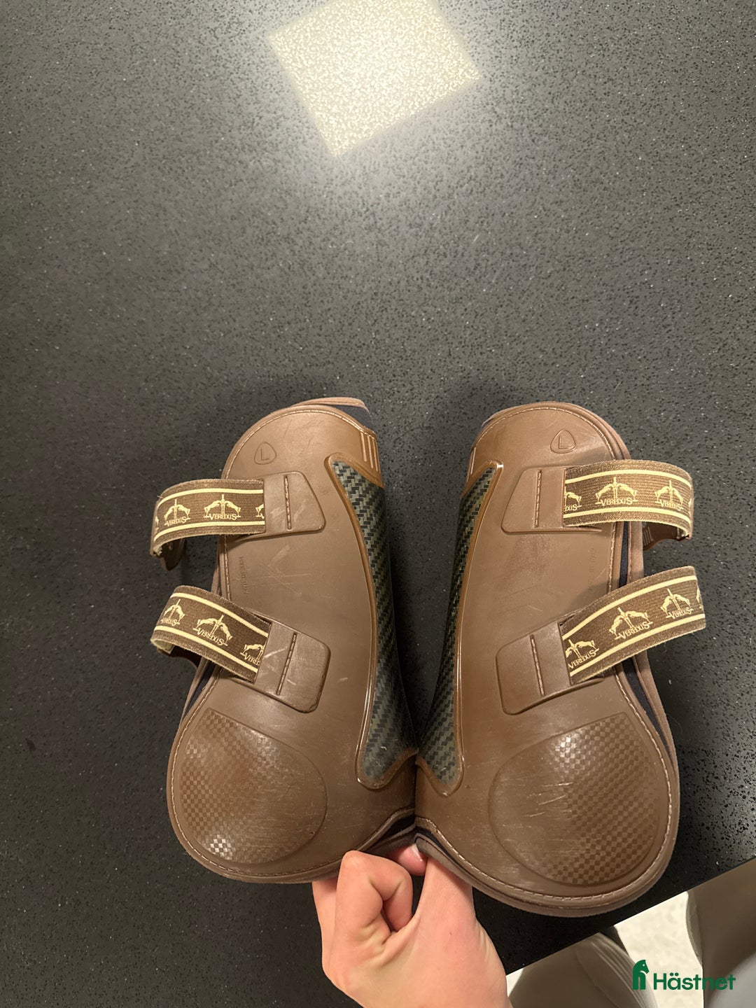 Benskydd hästutrustning till salu: Fina verdus skydd i Varberg - Annons 3