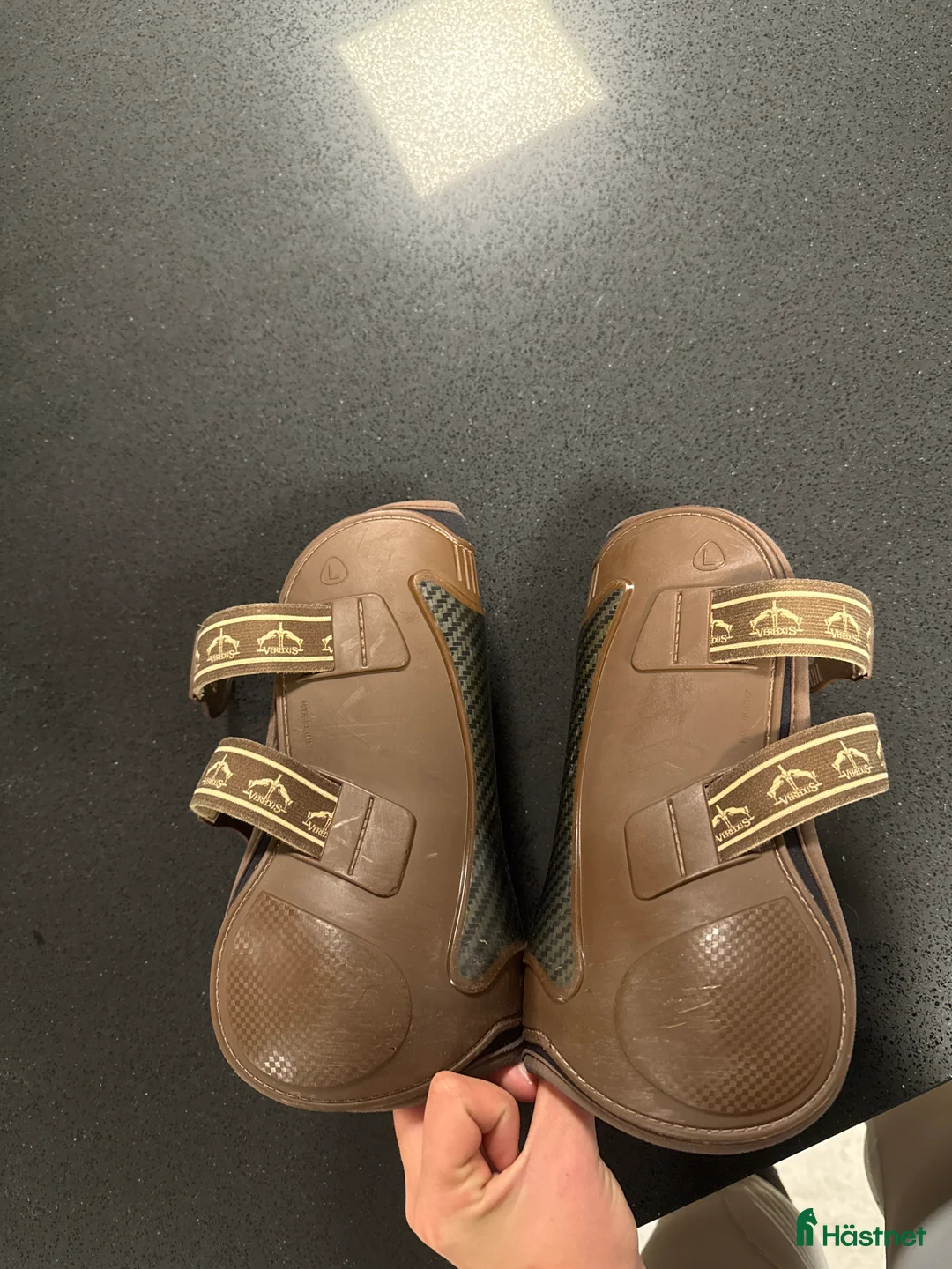 Benskydd hästutrustning till salu: Fina verdus skydd i Varberg - Annons 3