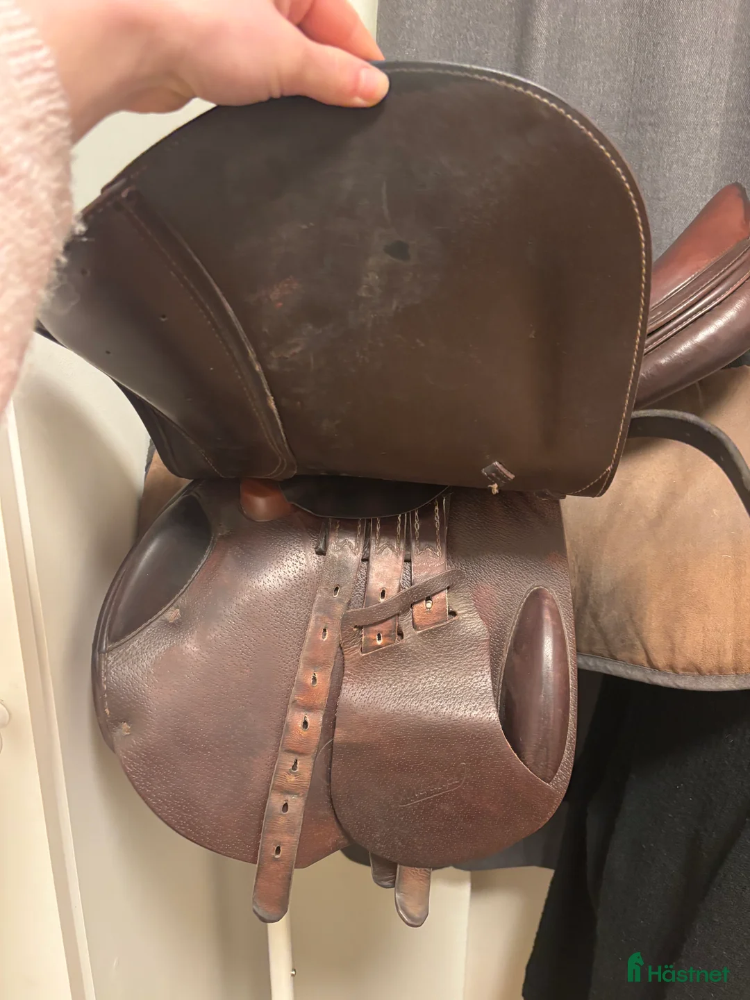 Sadlar hästutrustning till salu: Prestigesadel ogilvypad brösta sadelgjord freejump - Annons 3