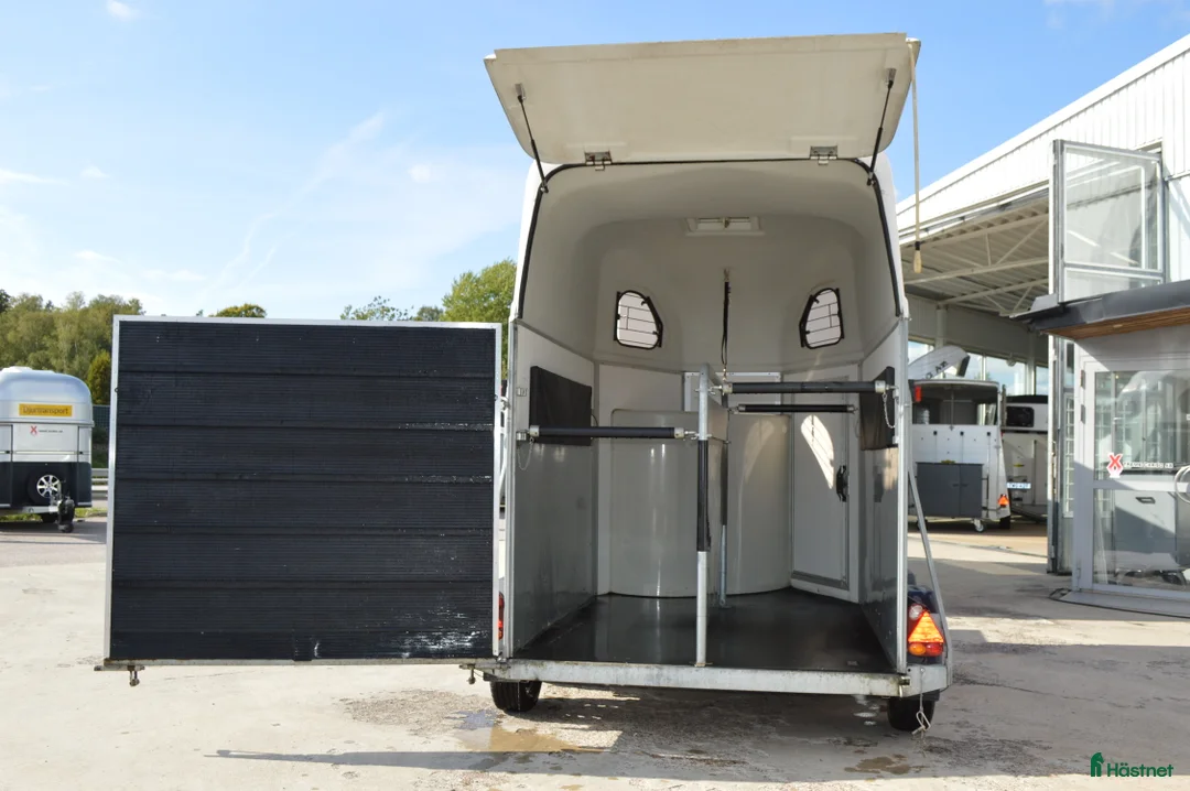 Hästtransporter  fordon & transport till salu: Cheval Gold Sadelkammare 2018 1900kg i Kvicksund - Annons 7