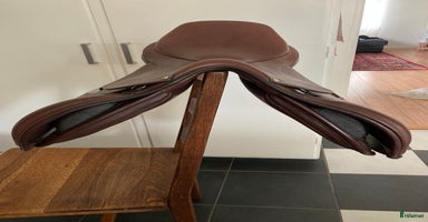 Sadlar hästutrustning till salu i Allerum - Annons 9