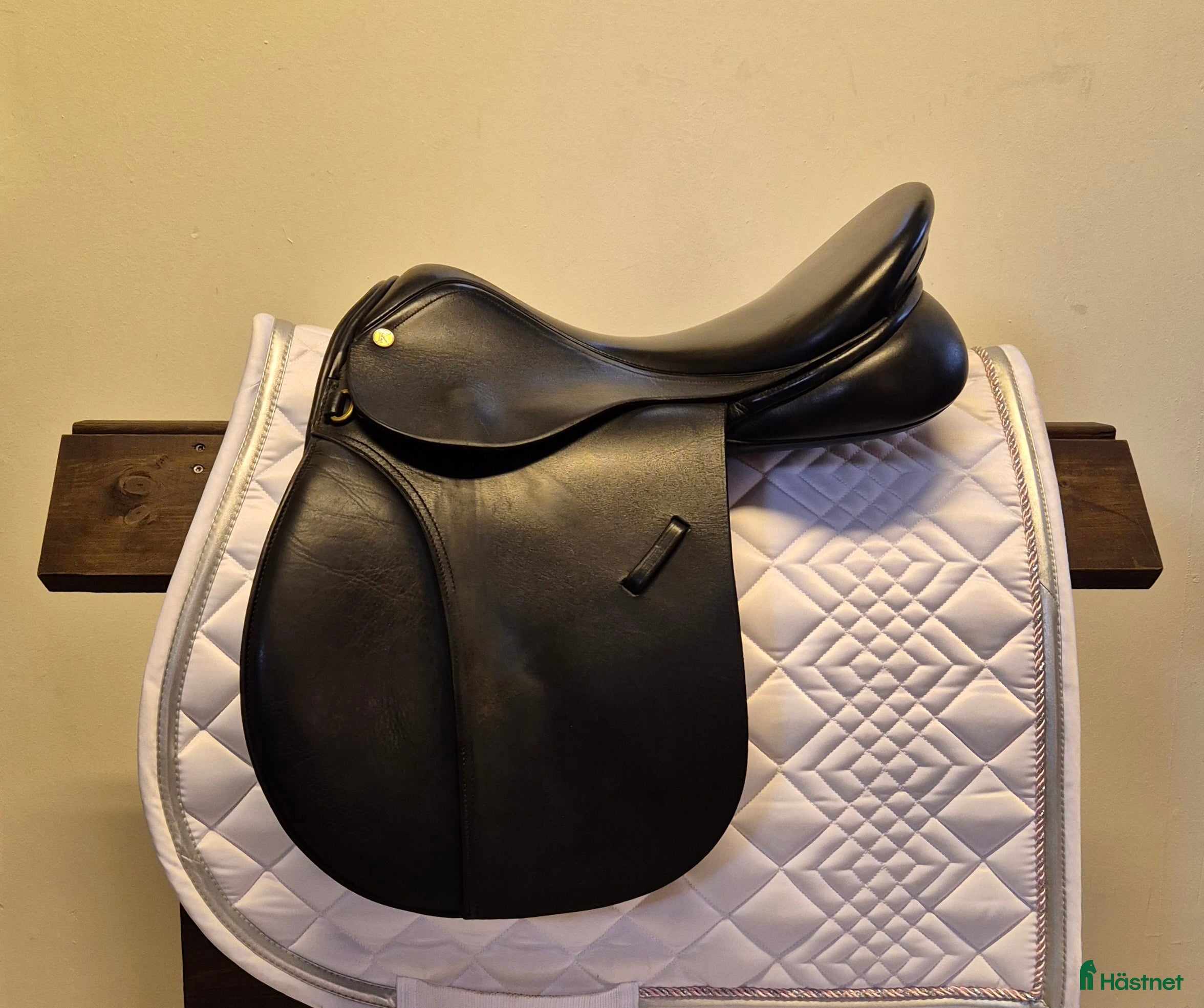 Sadlar hästutrustning Knights King Edward  i Allerum - Annons 7