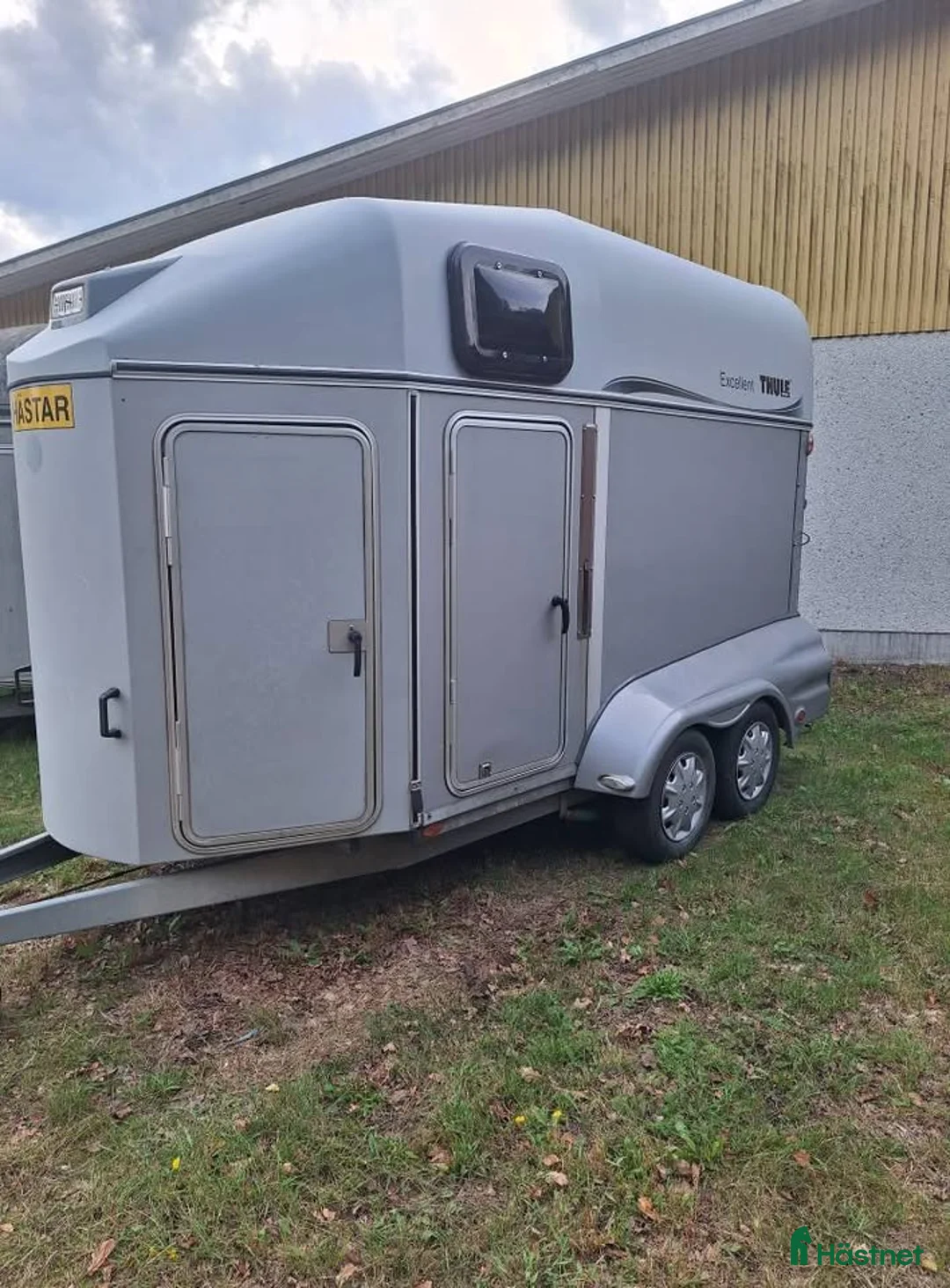 Hästtransporter  fordon & transport till salu: THULE Excellent 2008 i Ullared - Annons 1