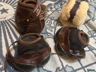 Benskydd hästutrustning till salu: Veredus benskydd bruna i Göteborg - Annons 23