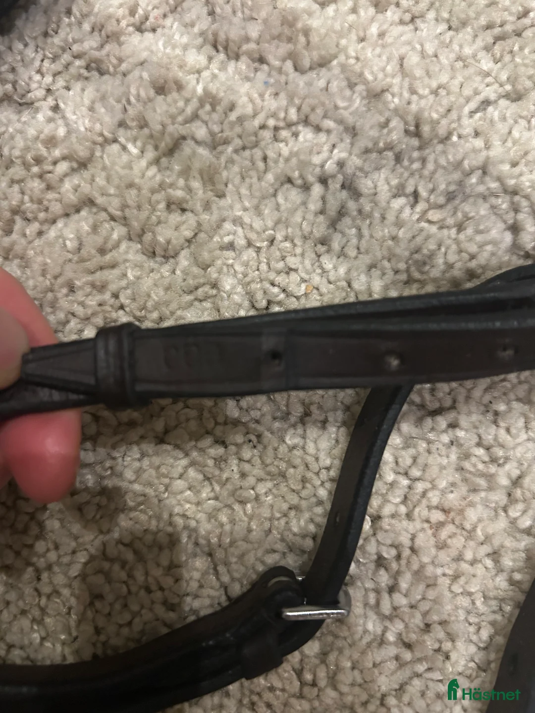 Träns hästutrustning till salu: Mörkbrunt träns strl Cob i Enhörna - Annons 3