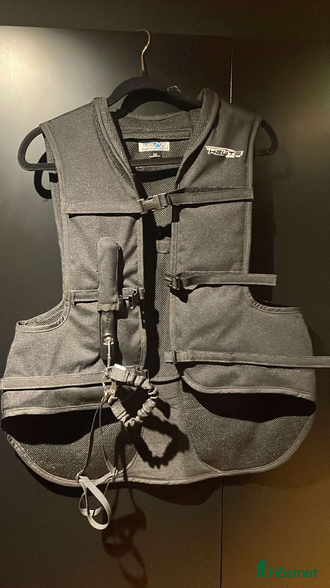 Säkerhetsvästar ryttarutrustning till salu: Bytes till S i Vellinge - Annons 15