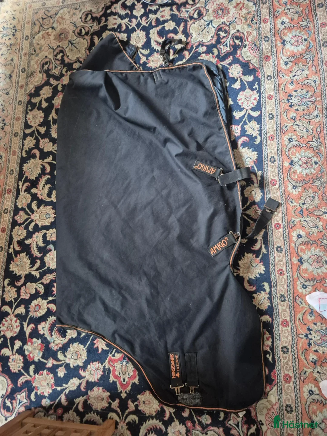 Täcken hästutrustning till salu: Utetäcke m hals HW amigo 125 cm - Annons 2