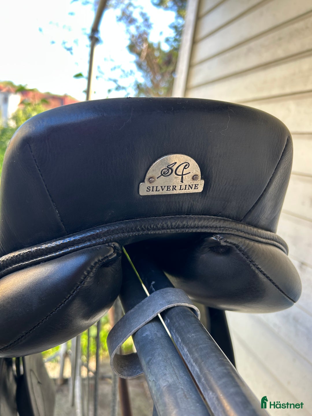 Sadlar hästutrustning till salu: Hoppsadel Santa Cruz 17” i Karlshamn - Annons 4