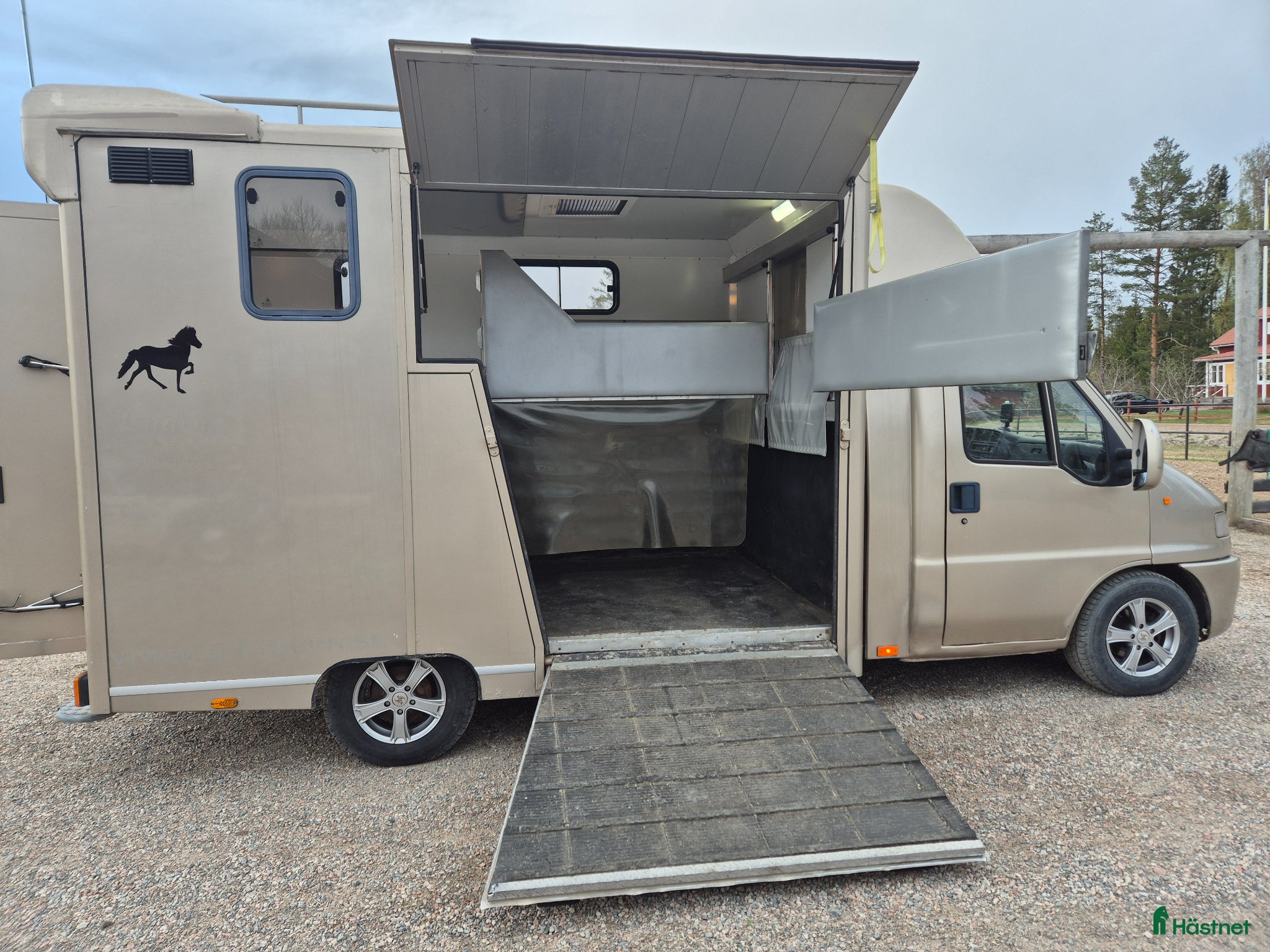 Hästlastbilar  fordon & transport till salu: Fiat Ducato Hästbuss B-Kort 2.8 TDE Manuell - Annons 4