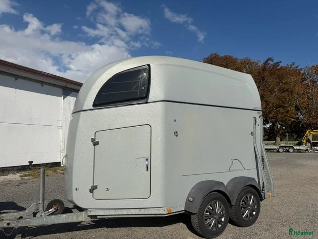 Hästtransporter  fordon & transport till salu: Fin Böckmann Comfort säljes - Annons 1