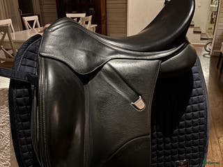 Sadlar hästutrustning till salu: Bates Isabell werth i Varnhem - Annons 8