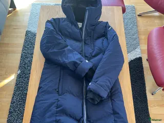 Jackor & Kavajer ryttarutrustning till salu: Uhip Frost Coat 2.0 Navy i Bankeryd - Annons 4