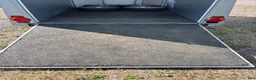 Hästtransporter  fordon & transport till salu: Nyrenoverad Humbaur Singel - Annons 4