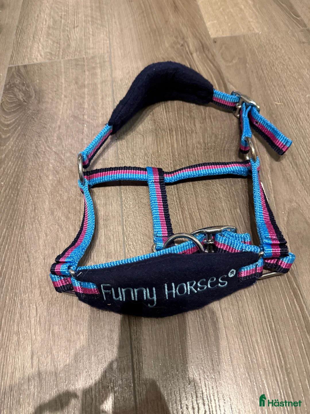 Övrig Travutrustning trav till salu: IKEA-påse med utrustning+3 nya grimmor till mini  i Linghem - Annons 8