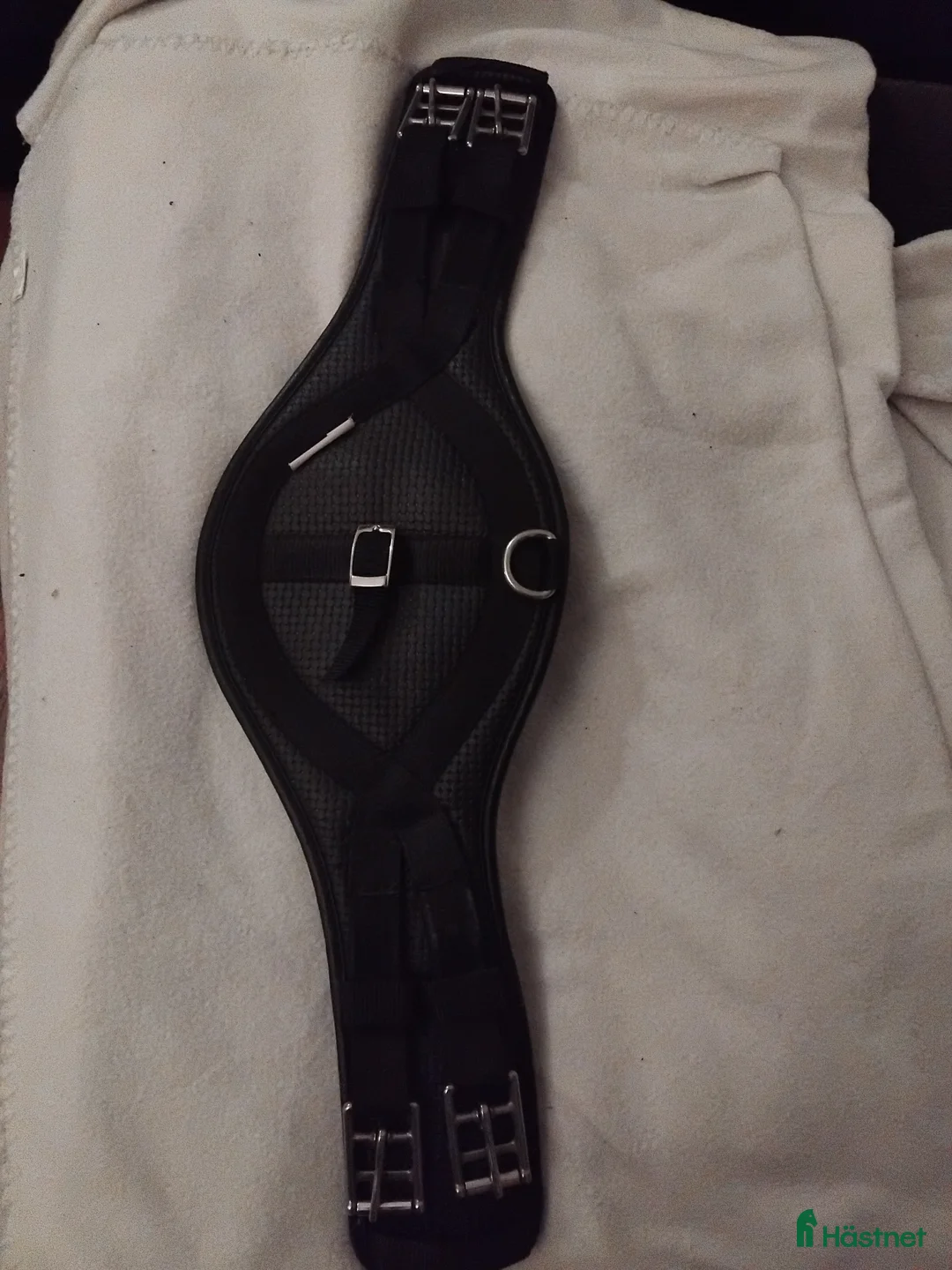 Sadeltillbehör hästutrustning till salu: Fin dressyrgjord i sympax - Annons 4