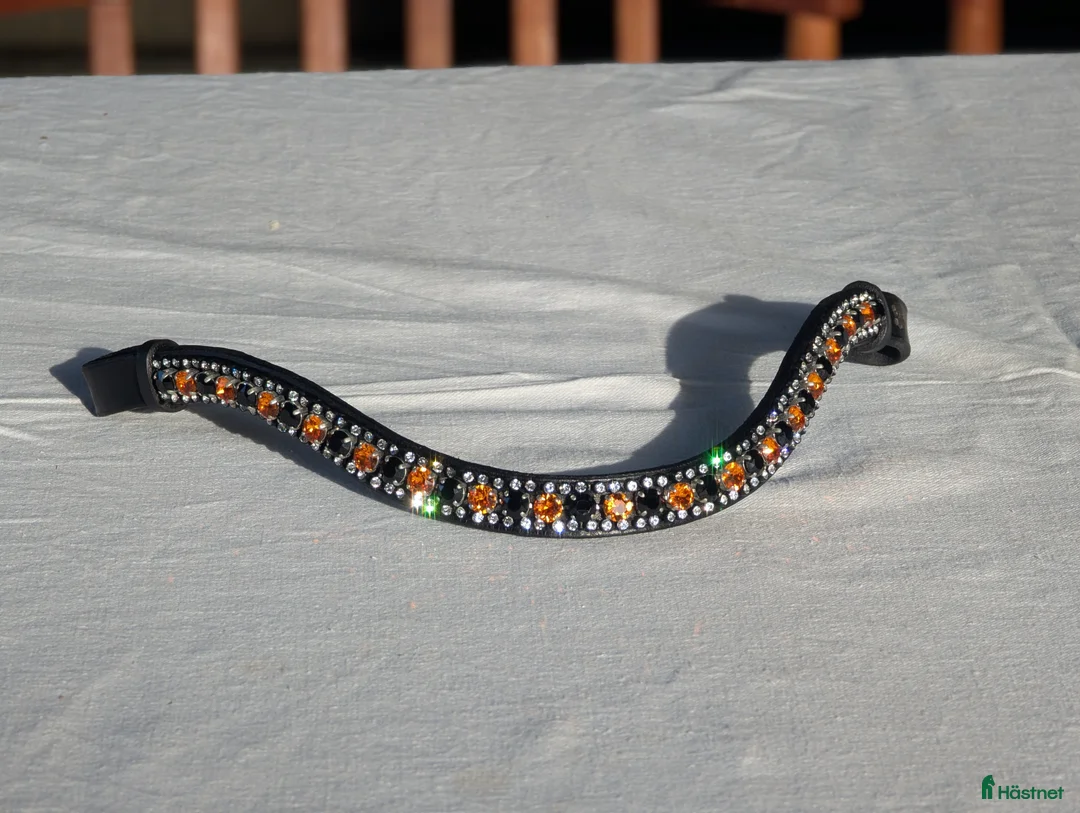 Träns hästutrustning till salu: Superfint Döbert pannband - Annons 1