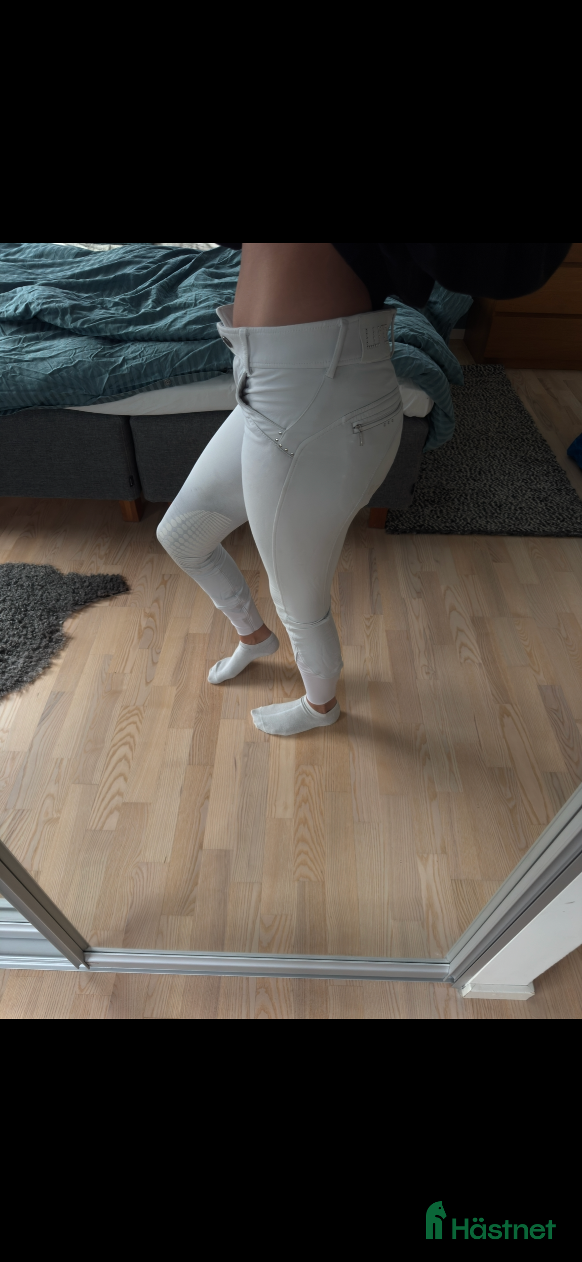 Ridbyxor ryttarutrustning till salu: Vit ridbyxa 34 i Huddinge - Annons 1