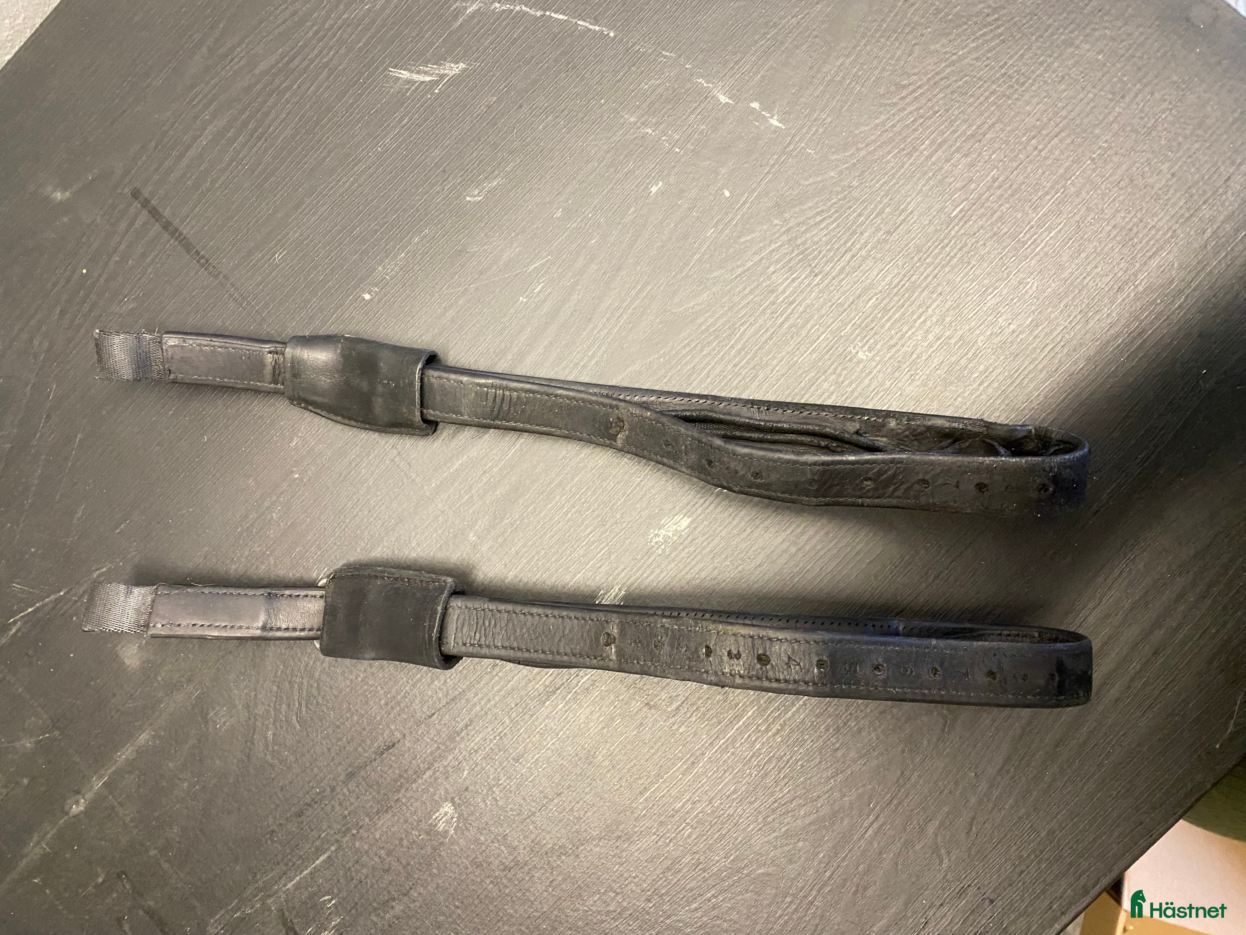 Sadeltillbehör hästutrustning Stigläder i Ytterby - Annons 2