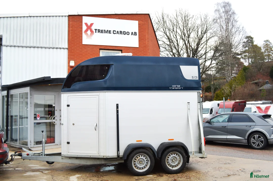 Hästtransporter  fordon & transport till salu: Sirius S75 2016 Sadelkammare  i Kvicksund - Annons 1