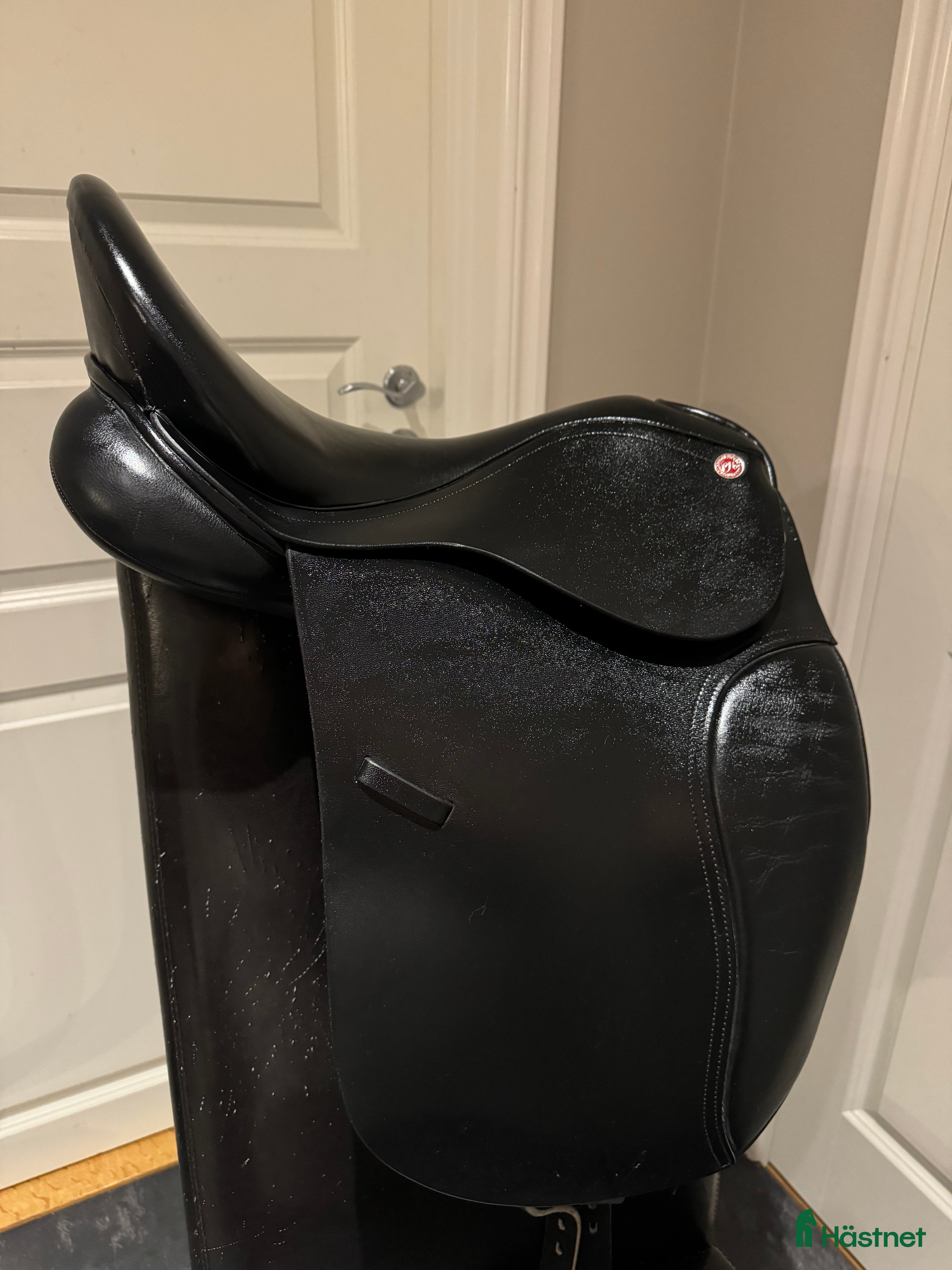 Sadlar hästutrustning till salu: Helt oanvänd ponny sadel i Söderköping - Annons 3