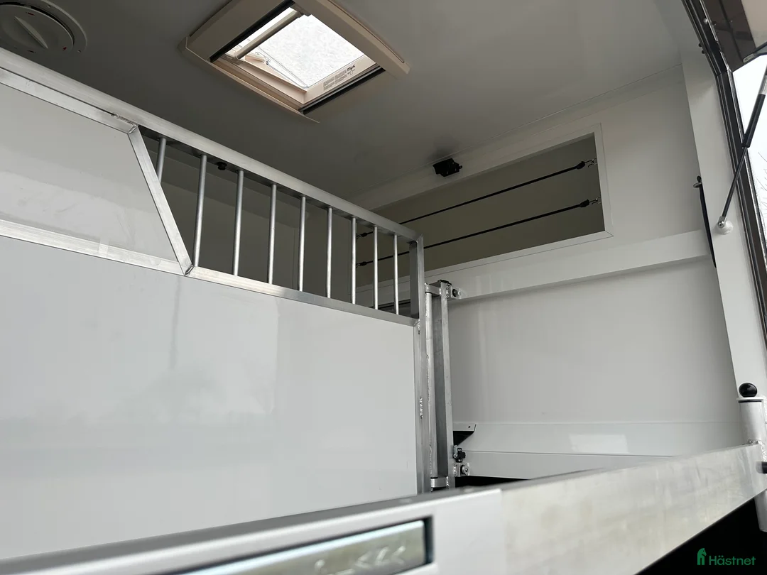 Hästlastbilar  fordon & transport till salu: Renault Master Vigo - Annons 14