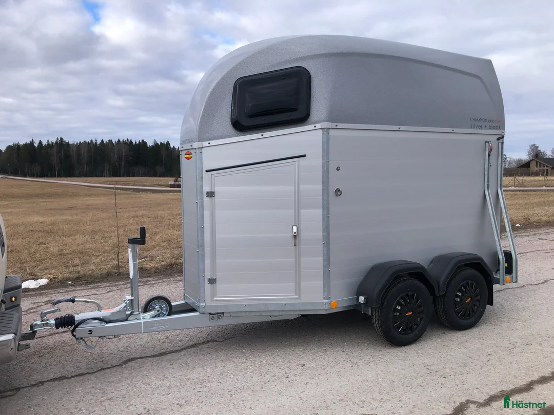 Hästtransporter  fordon & transport till salu: Böckmann Champion UNO 1,5 hästars - Kampanj! - Annons 2