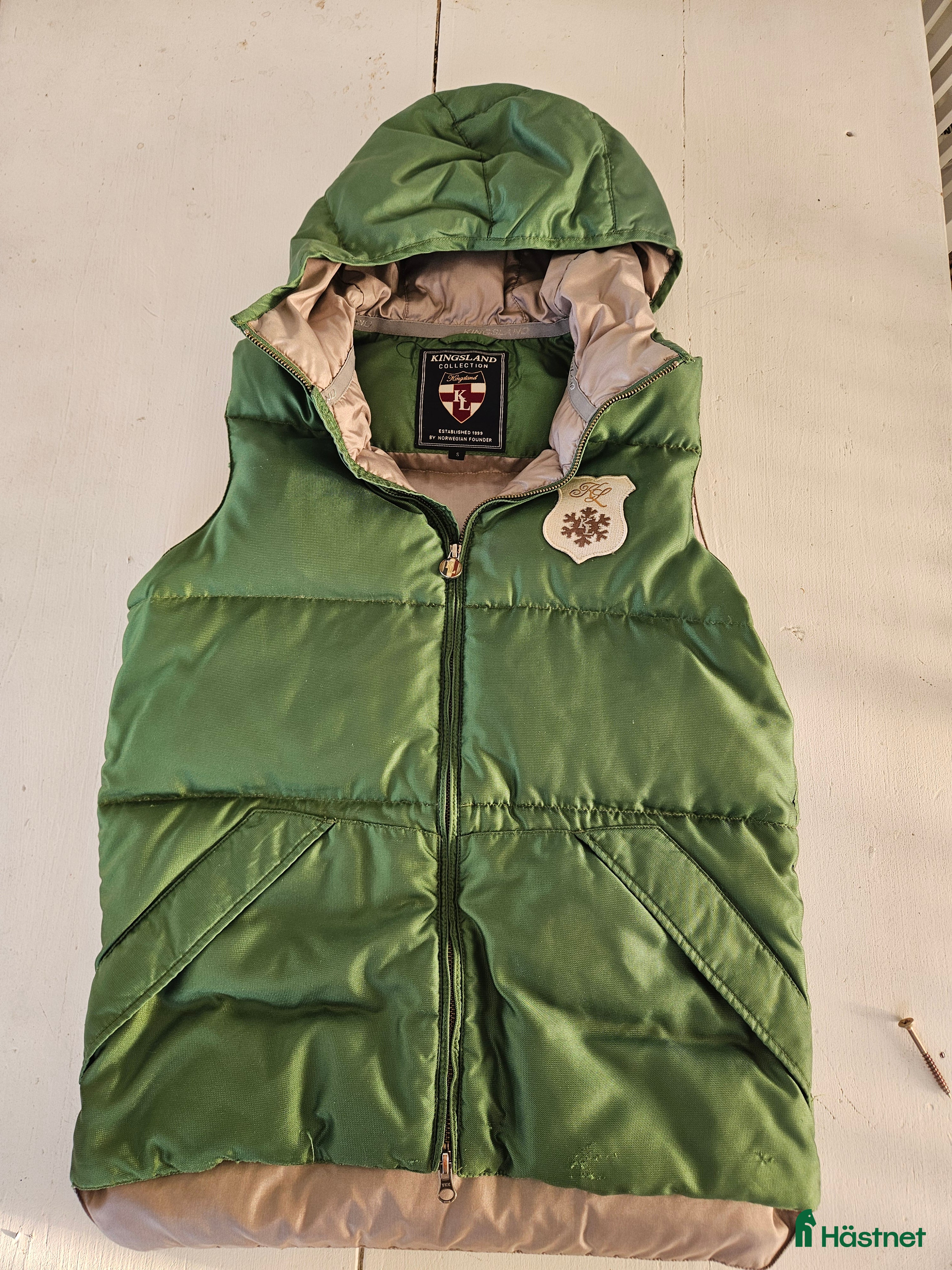Övrigt Ridkläder ryttarutrustning till salu: Grön Kingsland ridväst i Härnösand - Annons 15