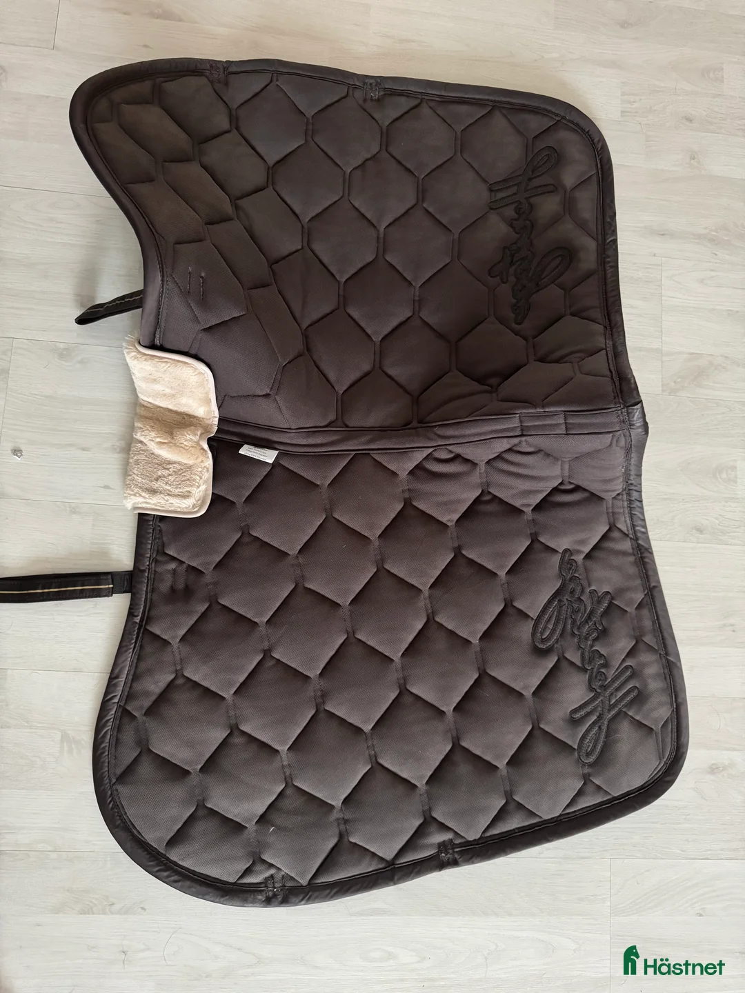 Schabrak & Vojlockar hästutrustning till salu: Schabrak Eskadron - Annons 4