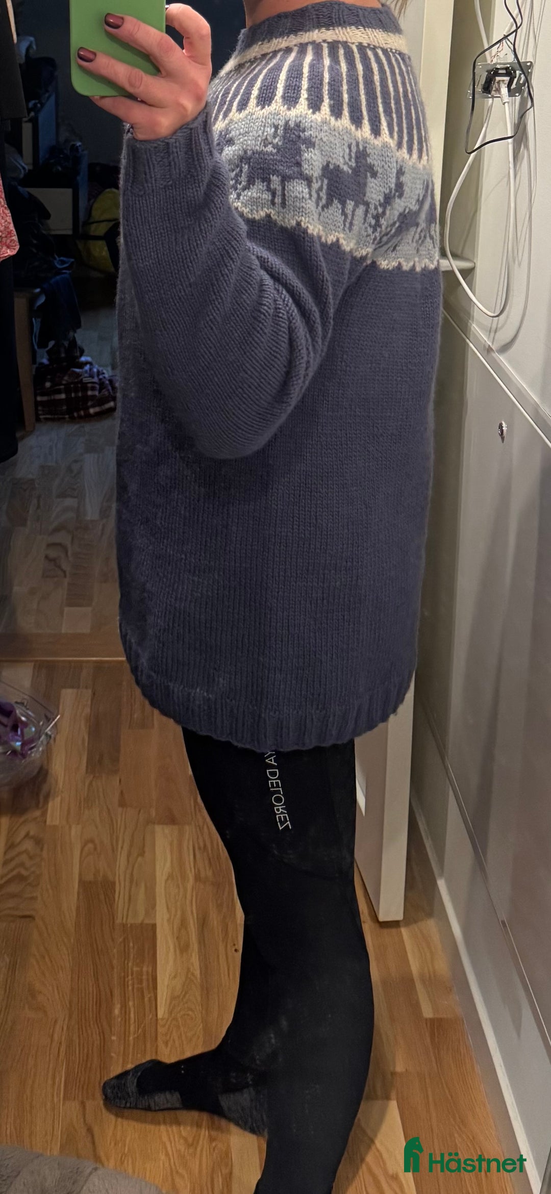 Övrig Ryttarutrustning ryttarutrustning till salu: Islandströjor M-L i Säve - Annons 4