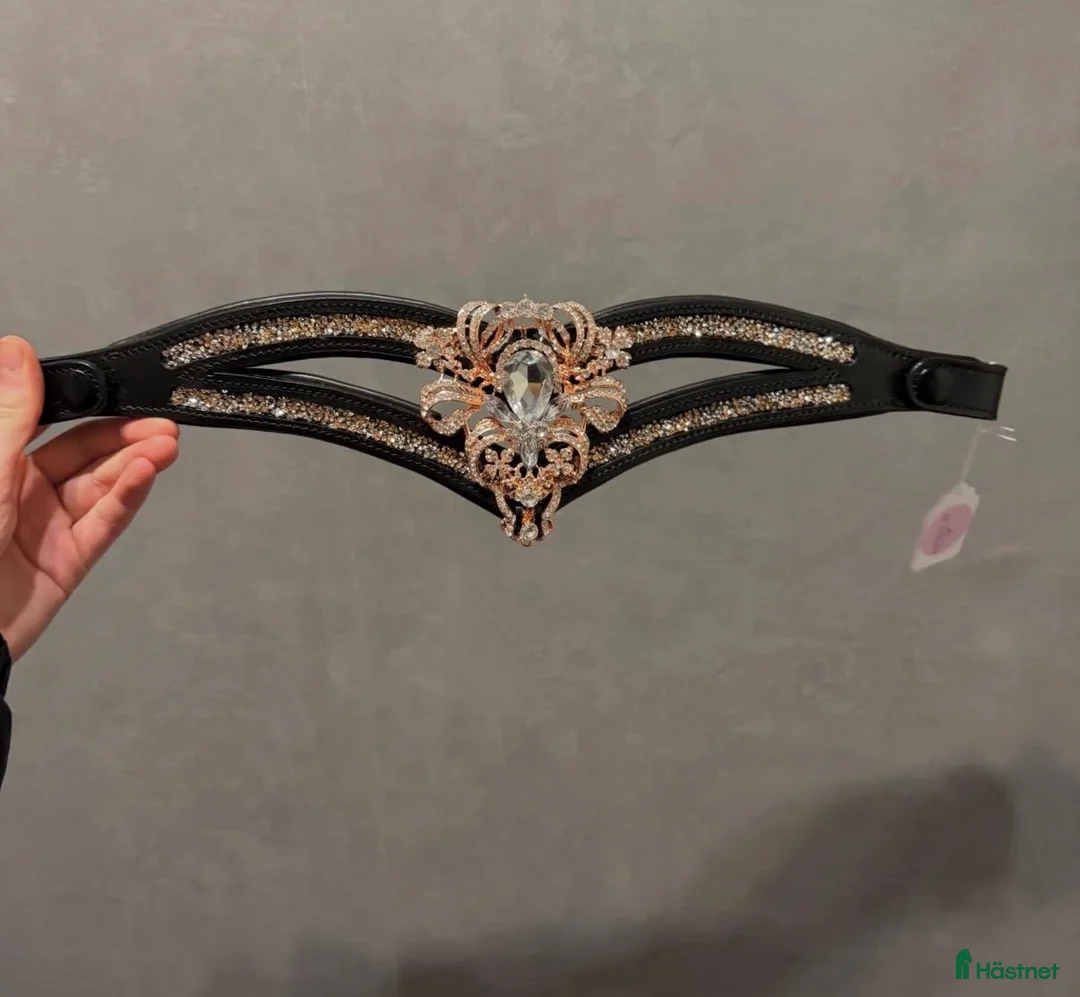 Övrig Hästutrustning hästutrustning till salu: Dubbel bling - Cob  - Annons 1