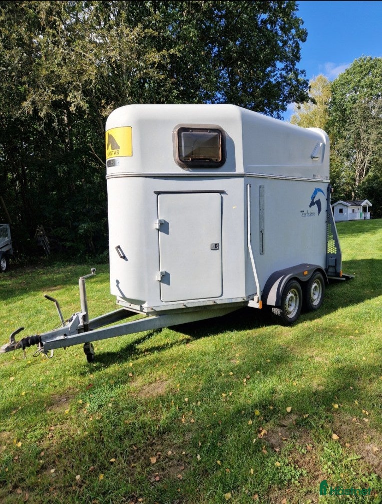 Hästtransporter  fordon & transport till salu: Thule Trane Exclusive hästtransport - Annons 14