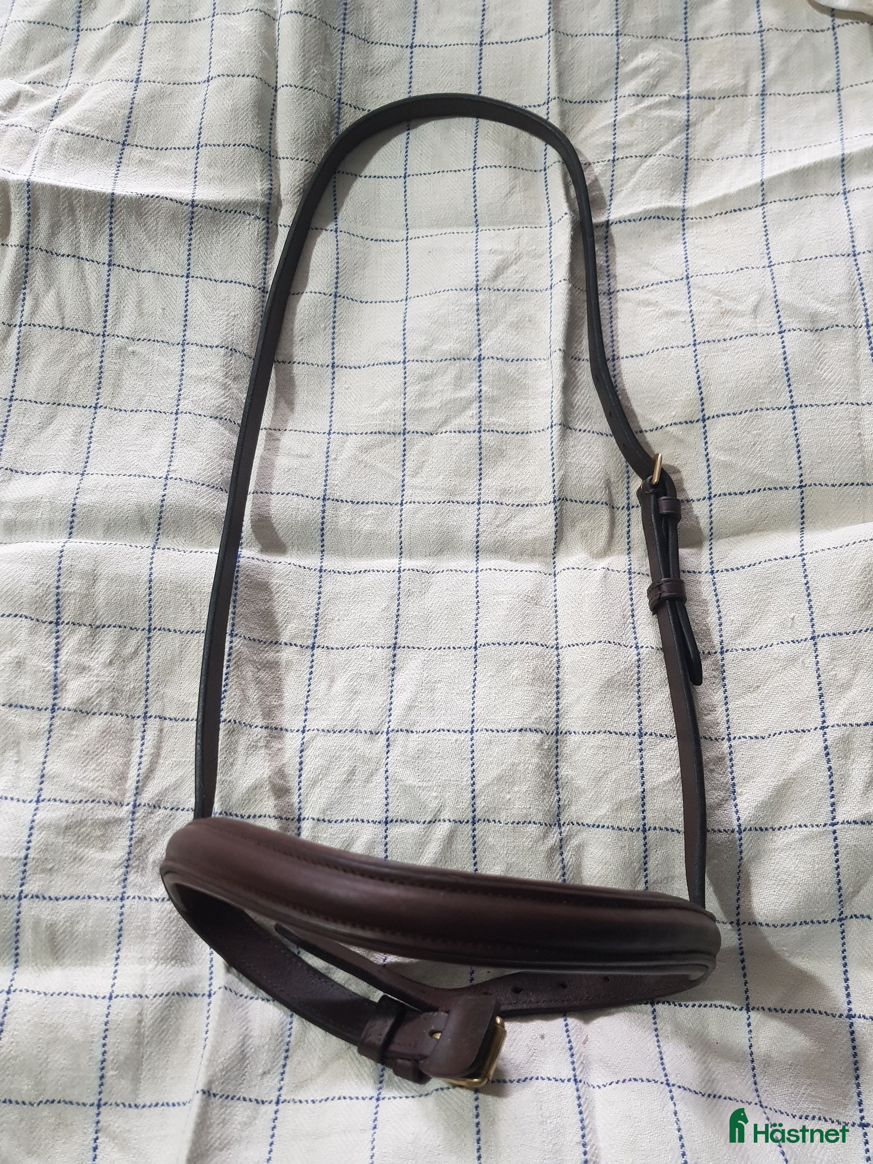 Träns hästutrustning till salu: Brun nosgrimma cob/full i Timrå - Annons 16