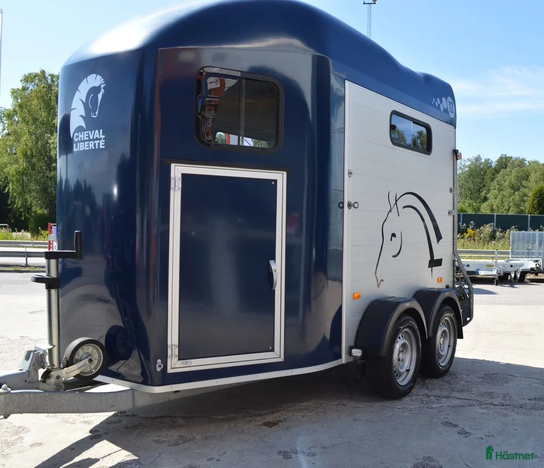 Hästtransporter  fordon & transport till salu: Cheval Liberté Gold 3 2022 Totalvikt 1800kg - Annons 2