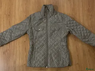 Jackor & Kavajer ryttarutrustning till salu: Grön ridjacka i Örsundsbro - Annons 8