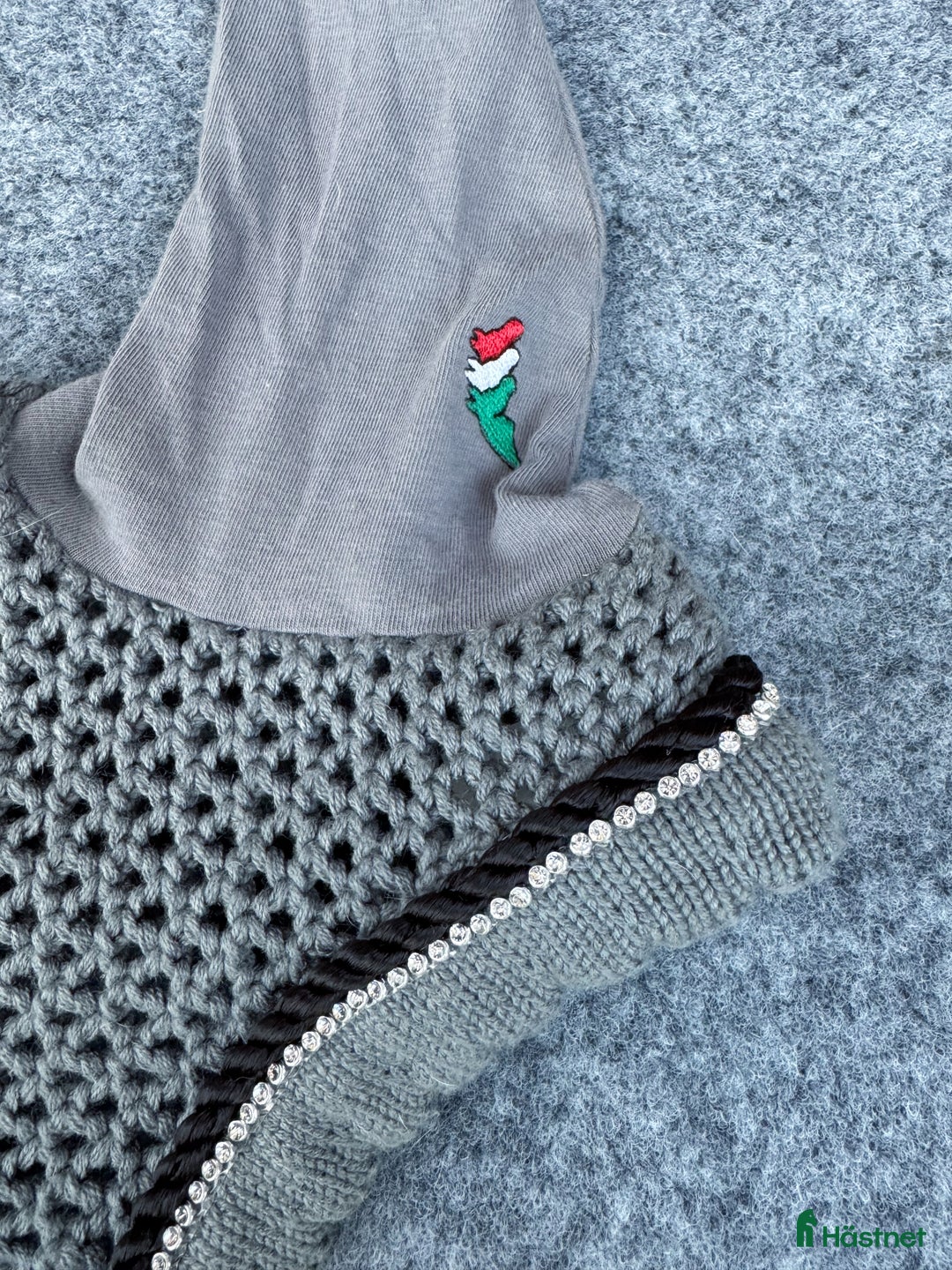 Övrig Hästutrustning hästutrustning till salu: Equiline grå huva, storlek full i Sandviken - Annons 2