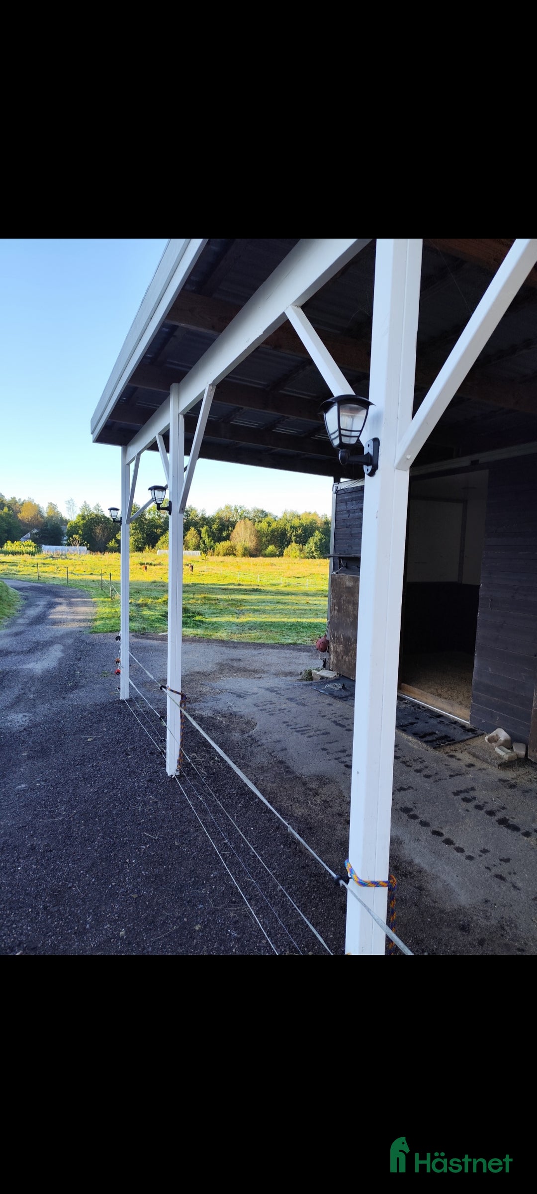  stallplats finnes: Liten mysig lösdrift i Säve - Annons 2