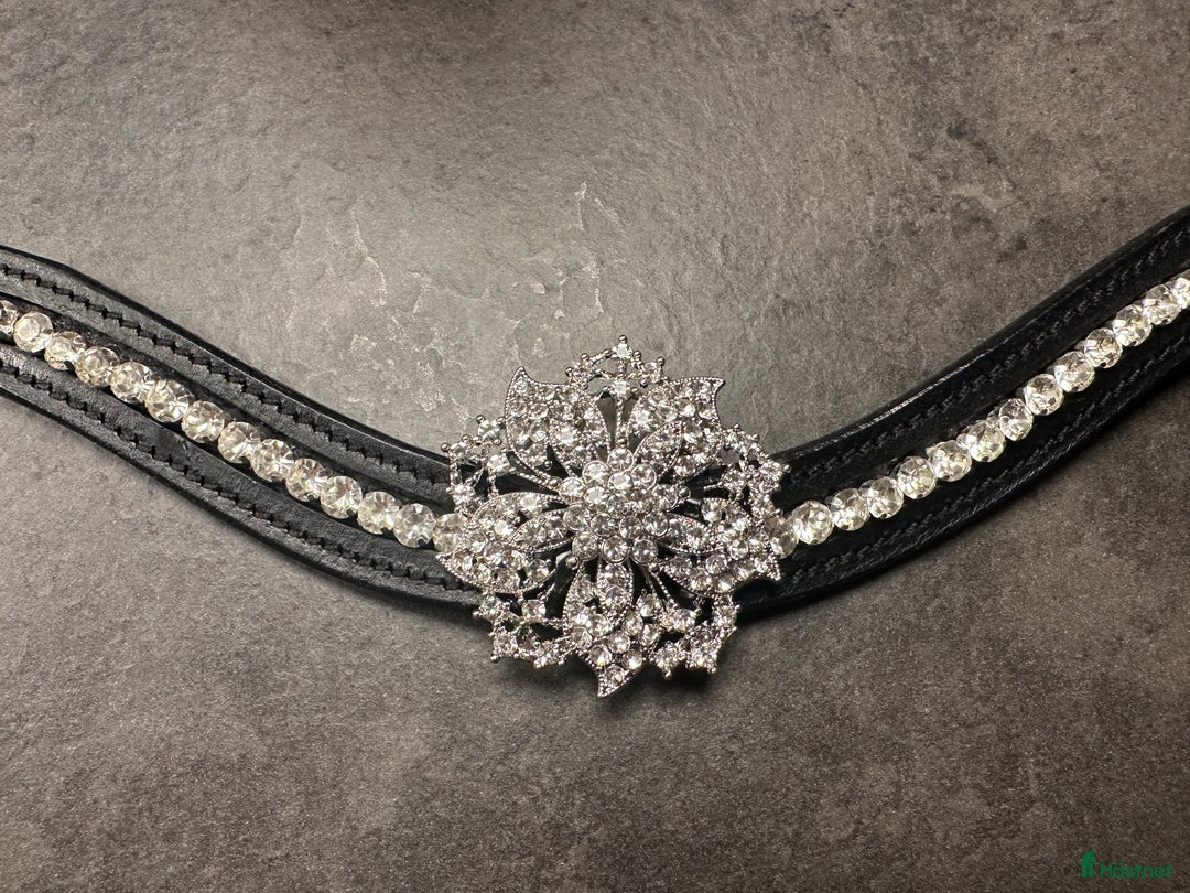 Övrig Hästutrustning hästutrustning till salu: Unika pannband i Bro - Annons 5