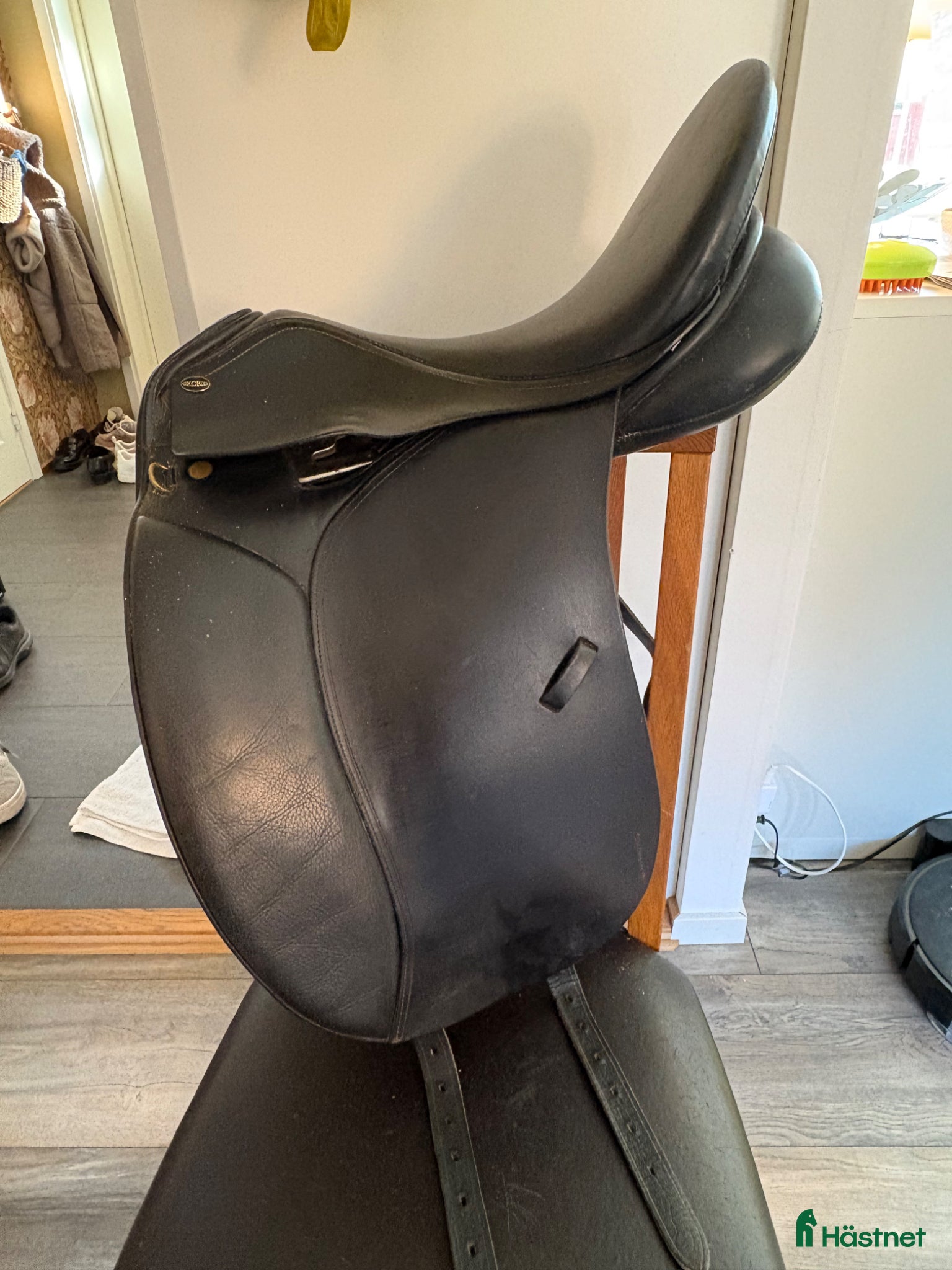Sadlar hästutrustning Dressyrsadel - Annons 1