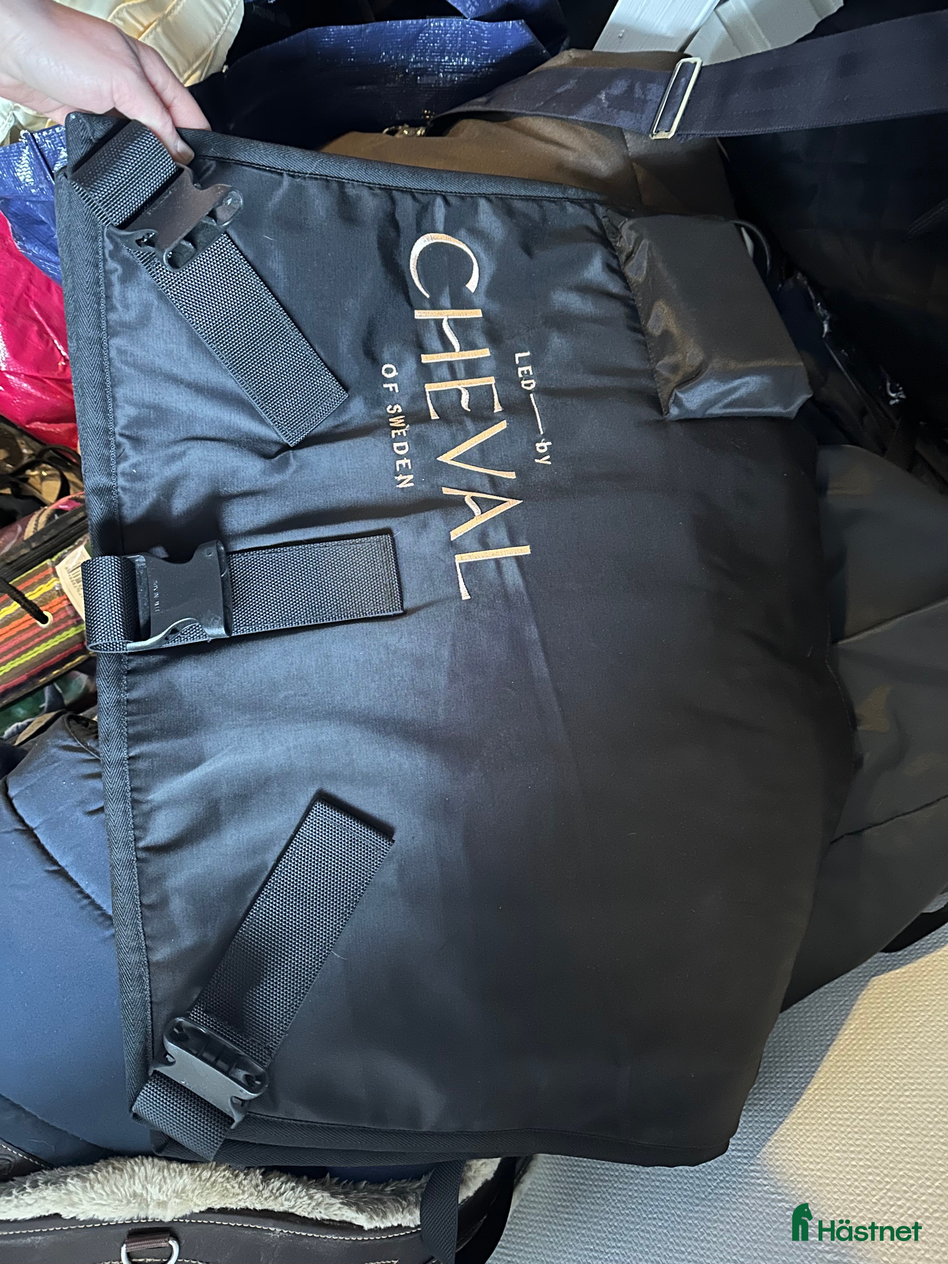 Övrig Hästutrustning hästutrustning till salu: LED pad och LED benskydd  i Frillesås - Annons 4